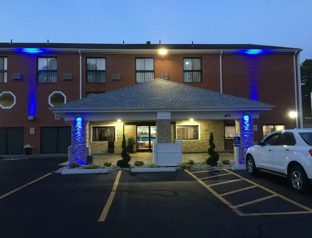 Best Western Cape Cod Hotel hotel detail image 2