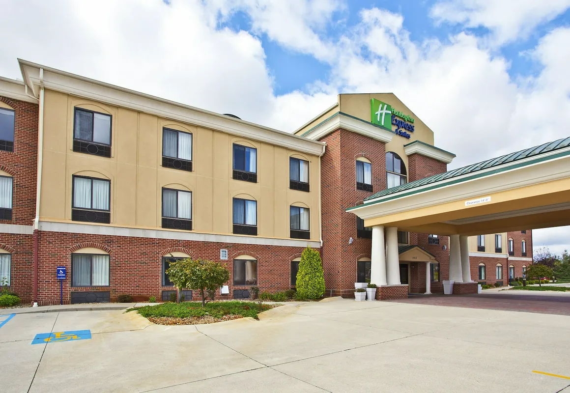 Holiday Inn Express Hotel & Suites Goshen by IHG hotel hero