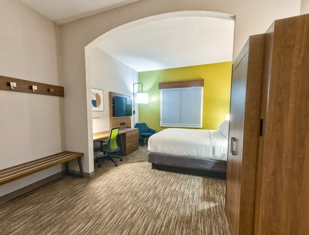 Holiday Inn Express Hotel & Suites Goshen by IHG hotel detail image 4