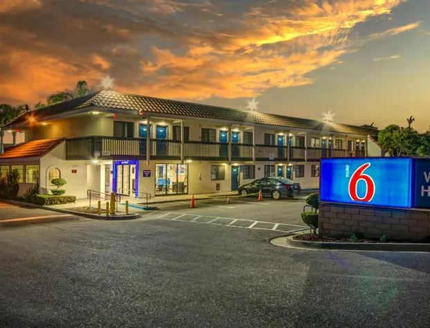 Motel 6 Lompoc, CA hotel detail image 2