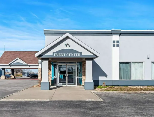 Quality Inn Fort Dodge hotel detail image 4