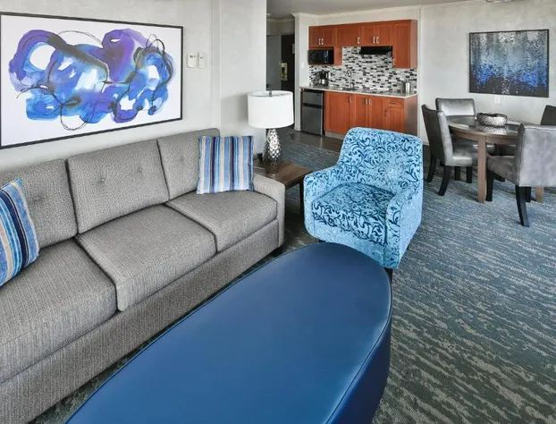 Chateau Victoria Hotel and Suites hotel detail image 4