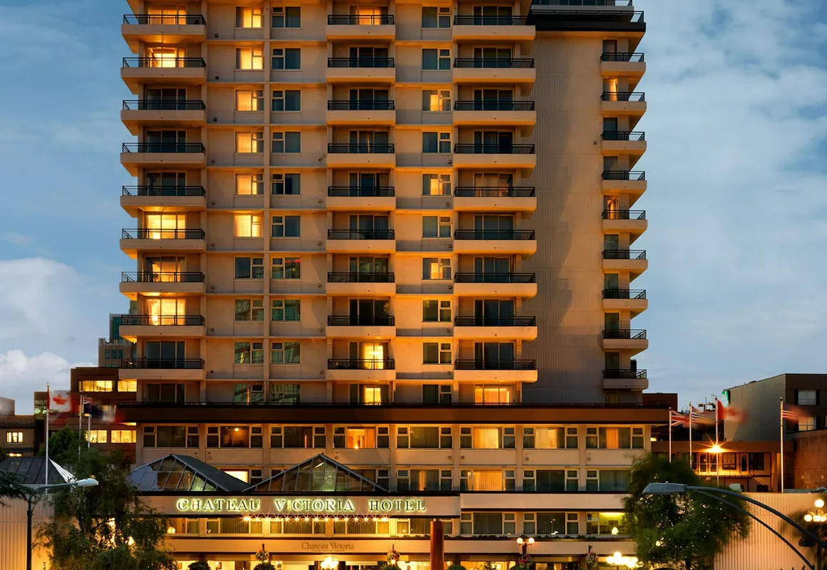 Chateau Victoria Hotel and Suites hotel hero