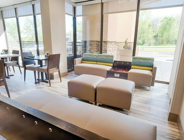 Holiday Inn Knoxville N - Merchant Drive, an IHG Hotel hotel detail image 3