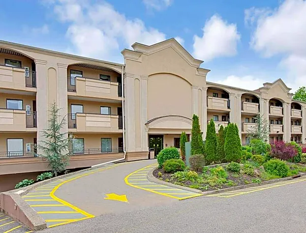 Travelodge by Wyndham Parsippany hotel detail image 1