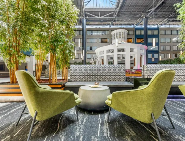 The Armon Stamford Hotel & Conference hotel detail image 1