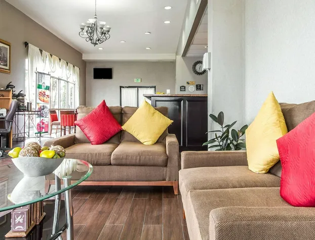 Quality Inn San Jose hotel detail image 2