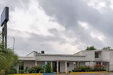 Motel 6 New Orleans, LA - Near Downtown hotel detail image 4