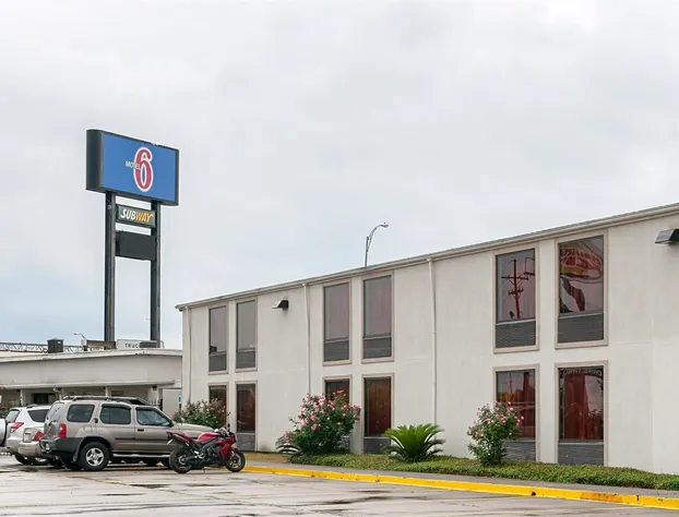 Motel 6 New Orleans, LA - Near Downtown hotel detail image 1