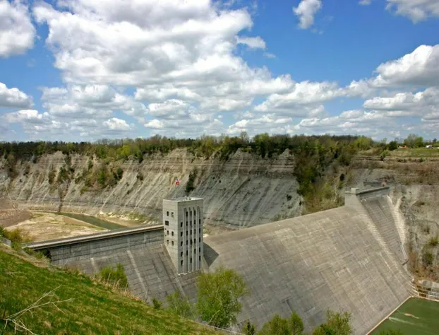 Hampton Inn Geneseo hotel detail image 1