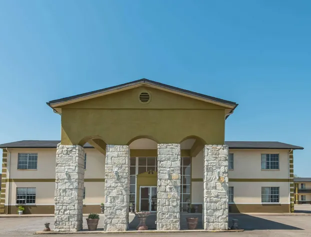 Knights Inn Greenville, TX hotel detail image 3