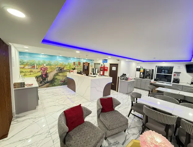 Baymont by Wyndham Lancaster PA Dutch Country hotel detail image 4