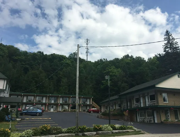 Knights Inn Huntsville, ON hotel detail image 2