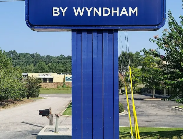 Microtel Inn & Suites by Wyndham Hoover/Birmingham hotel detail image 1