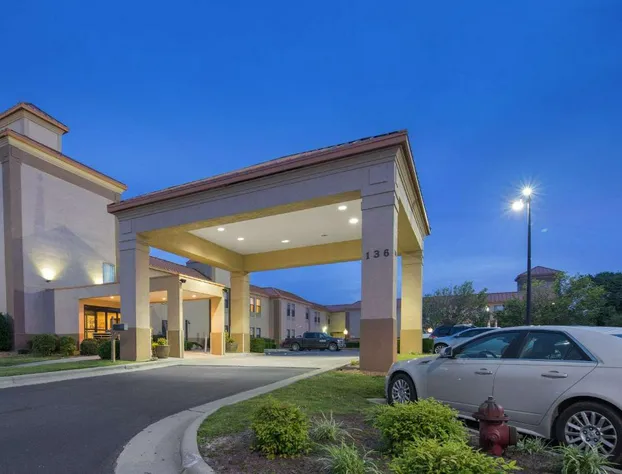 SureStay Plus Hotel by Best Western Roanoke Rapids I-95 hotel detail image 1