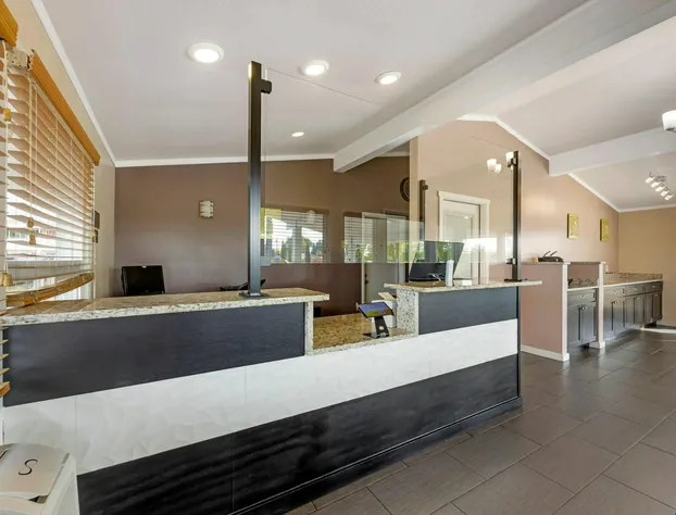 Rodeway Inn Albany hotel detail image 3