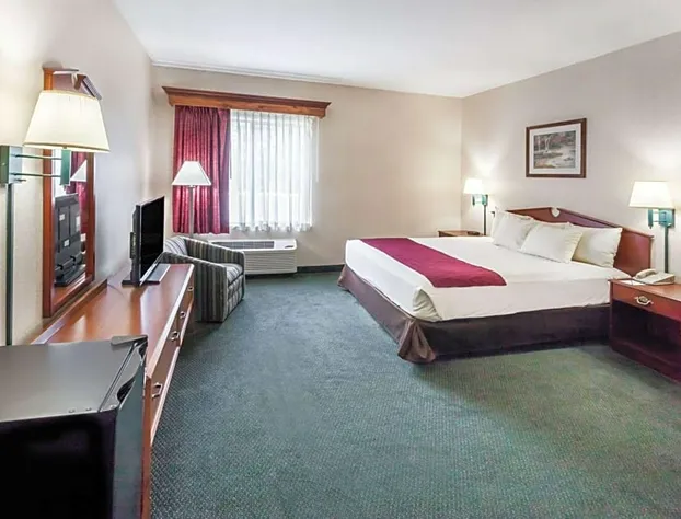 Baymont by Wyndham New Buffalo hotel detail image 4