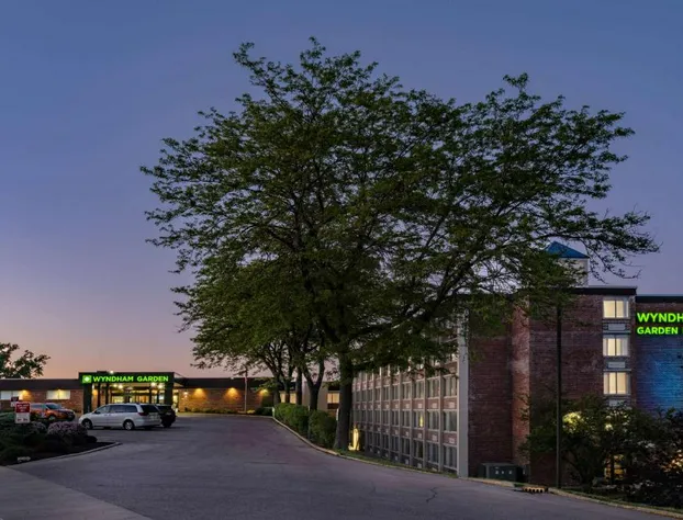 Wyndham Garden Kenosha Harborside hotel detail image 1