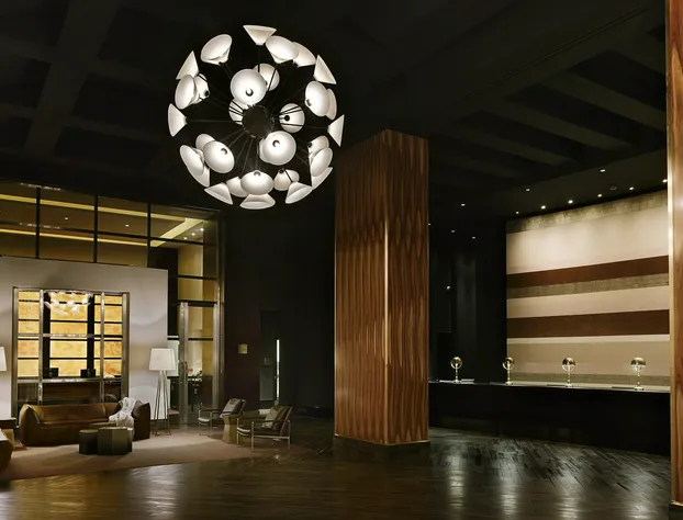 W Las Vegas hotel detail image 2