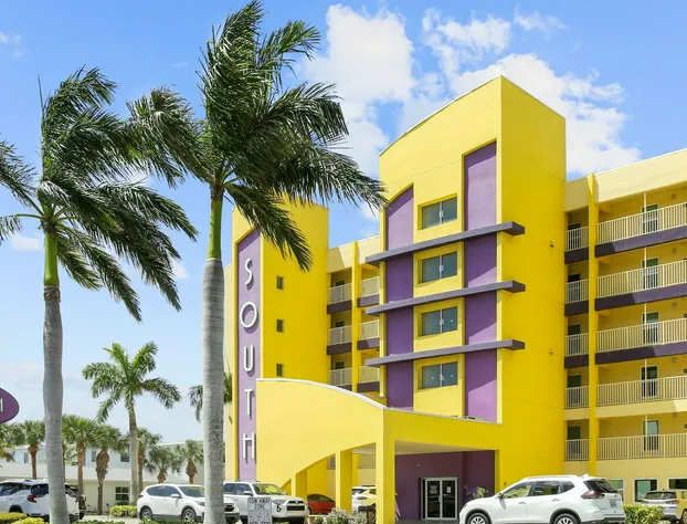 South Beach Condo Hotel hotel detail image 1