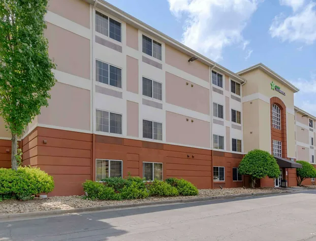 Extended Stay America Select Suites Atlanta Buckhead hotel detail image 1