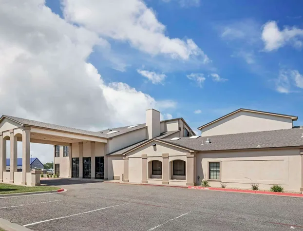 Quality Inn Amarillo West near Medical Center hotel detail image 2