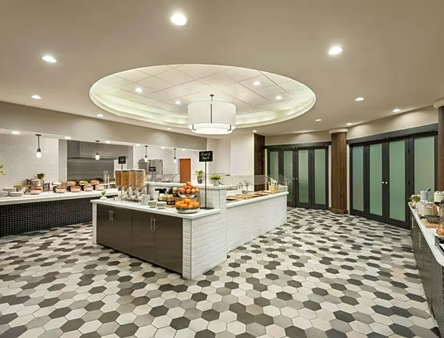 Embassy Suites by Hilton Convention Center Las Vegas hotel detail image 4