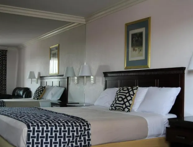 Quality Inn Lomita - Los Angeles South Bay hotel detail image 1