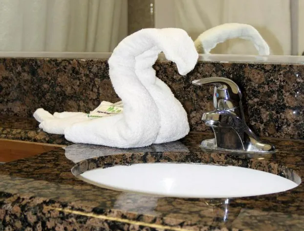 Quality Inn Lomita - Los Angeles South Bay hotel detail image 2