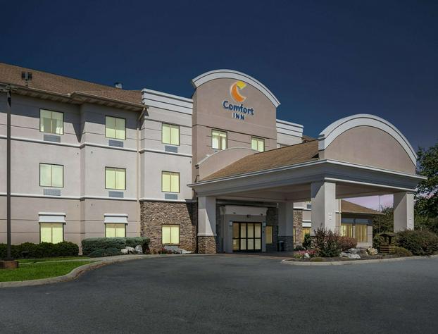 Comfort Inn Powell - Knoxville North hotel detail image 2