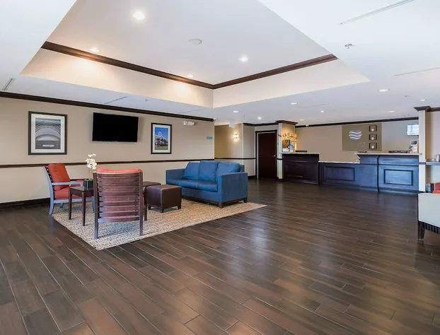 Comfort Inn & Suites Maingate South hotel detail image 3