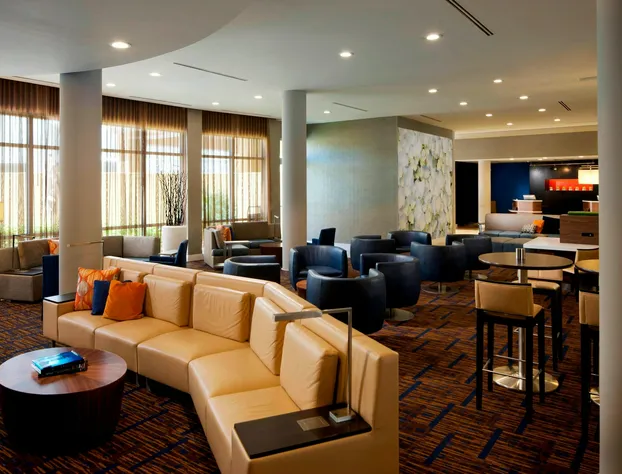 Courtyard by Marriott Miami Dadeland hotel detail image 4