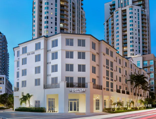 Courtyard by Marriott Miami Dadeland hotel detail image 3