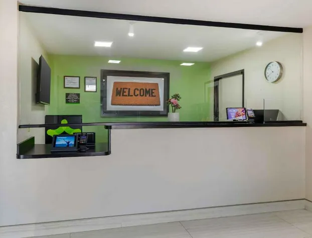 Extended Stay America Suites Arlington Six Flags hotel detail image 1