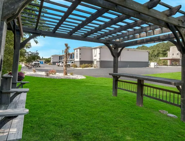 SureStay Hotel by Best Western Manning hotel detail image 4