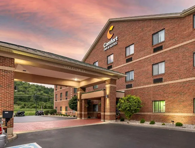 Comfort Inn & Suites Lawrenceburg hotel detail image 1
