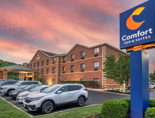 Comfort Inn & Suites Lawrenceburg hotel detail image 4