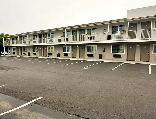 Studio 6 National City, CA - Naval Base San Diego hotel detail image 3