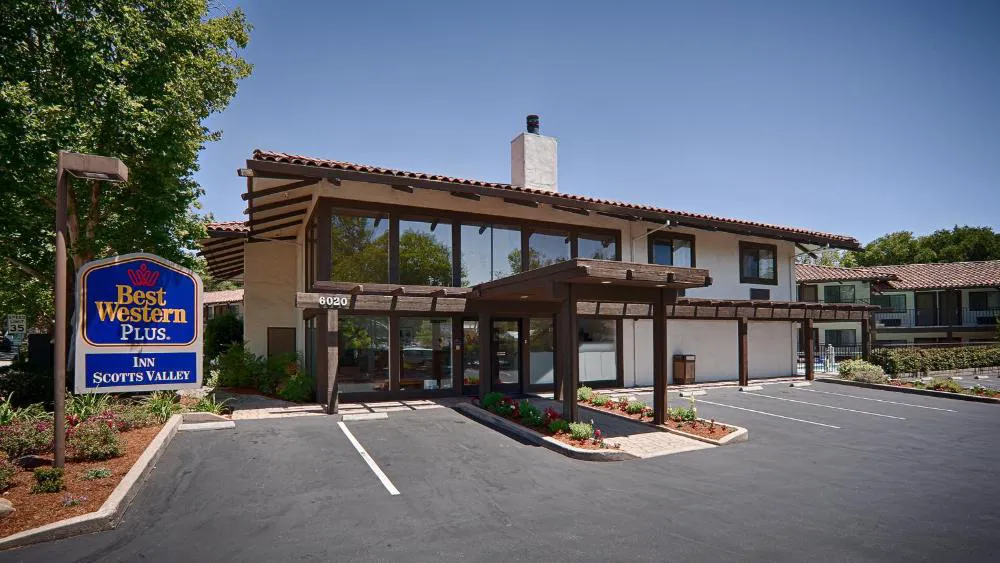 Best Western Plus Inn Scotts Valley hotel hero