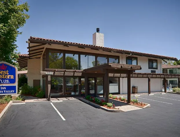 Best Western Plus Inn Scotts Valley hotel detail image 1