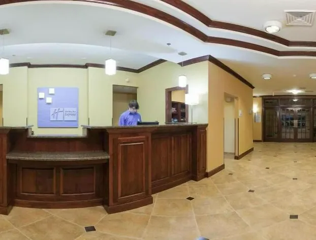 Holiday Inn Express Hotel & Suites FLORENCE NORTHEAST by IHG hotel detail image 4