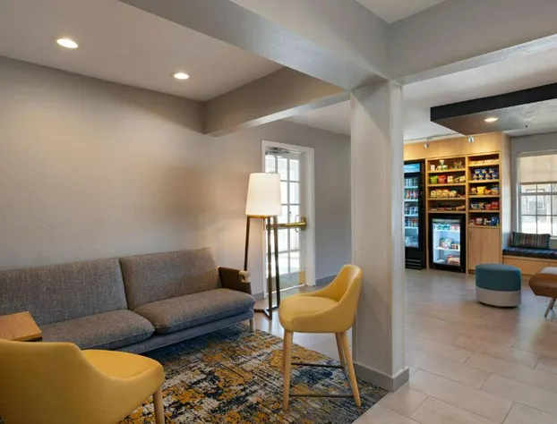 TownePlace Suites by Marriott College Station hotel detail image 2