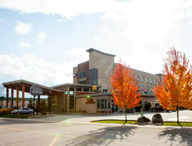 Best Western Plus Revelstoke hotel detail image 1