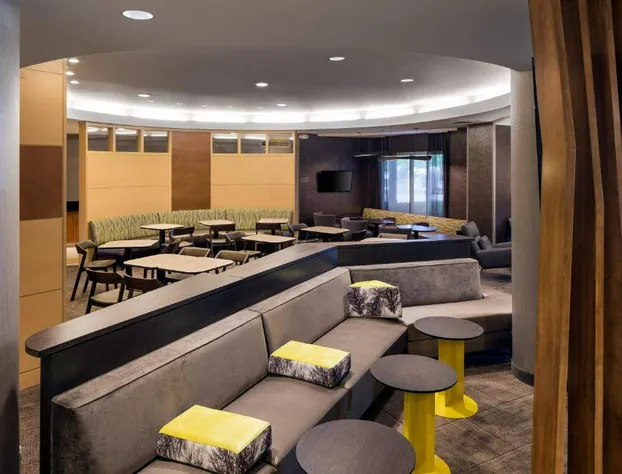 SpringHill Suites by Marriott Bakersfield hotel detail image 1