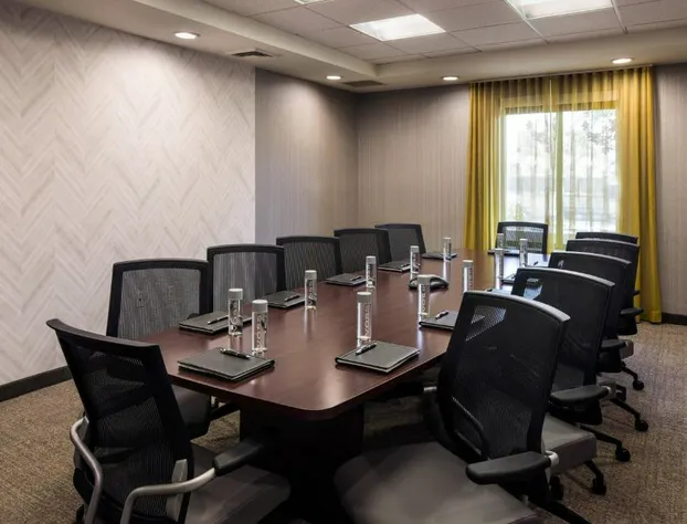 SpringHill Suites by Marriott Bakersfield hotel detail image 2