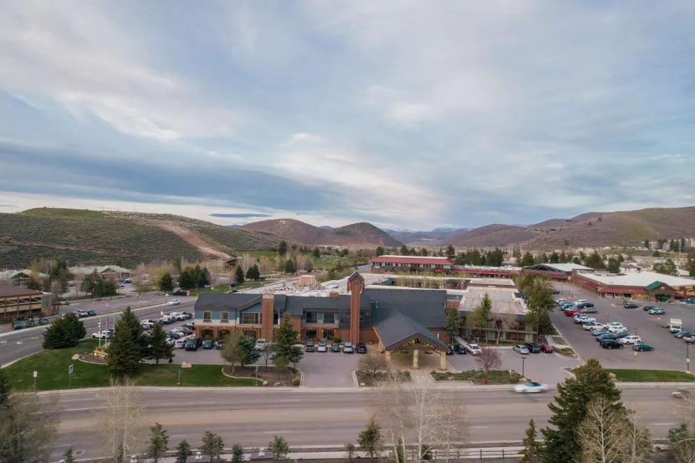 DoubleTree by Hilton Hotel Park City - The Yarrow hotel hero