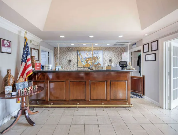 Best Western Spring Hill Inn & Suites hotel detail image 2