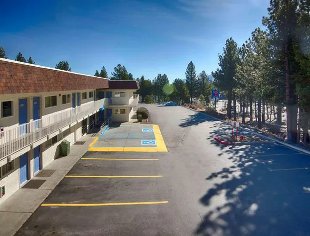 Motel 6 Mammoth Lakes, CA hotel detail image 1