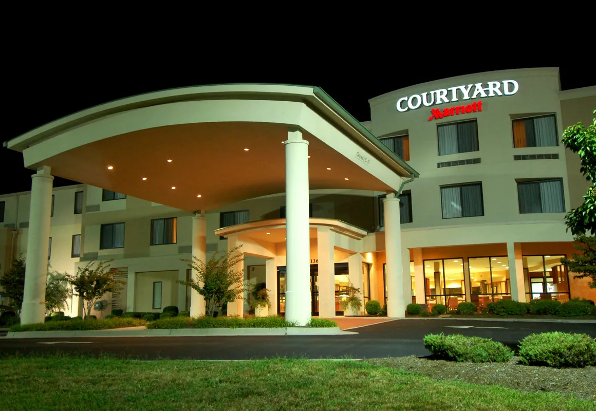 Courtyard by Marriott Danville hotel hero