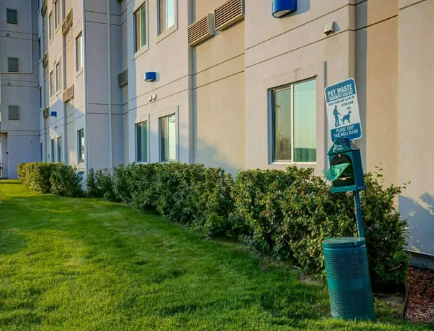 Motel 6 Grande Prairie, AB hotel detail image 3